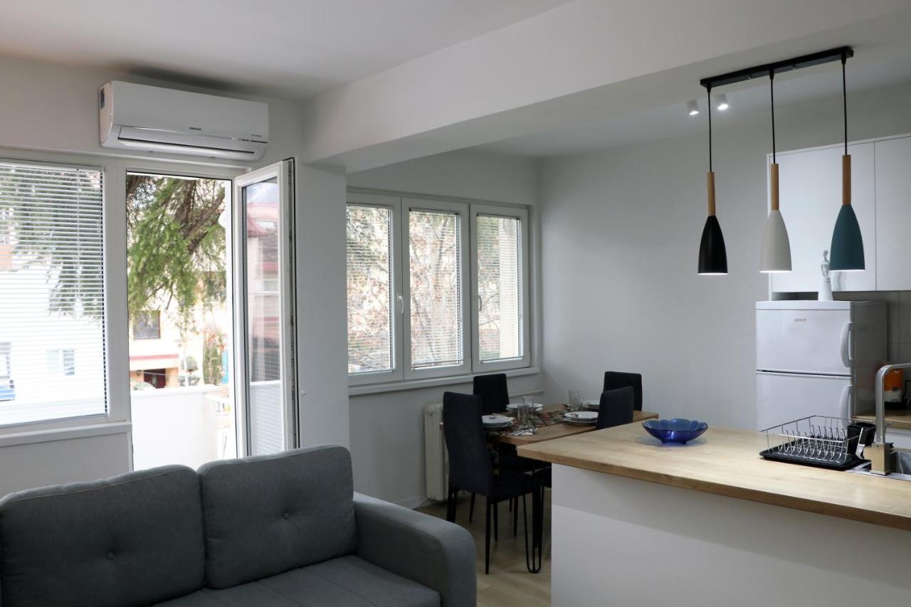 Spacious Modern Apartment Kisela Voda Skopje Exterior photo